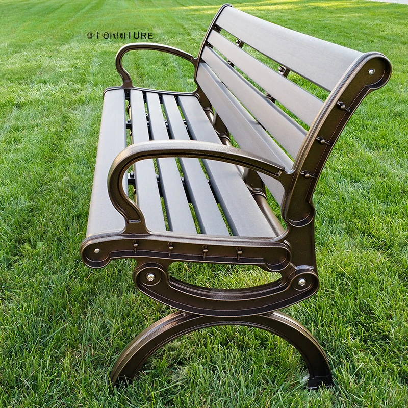 Imitation Wood Grain Park Chair