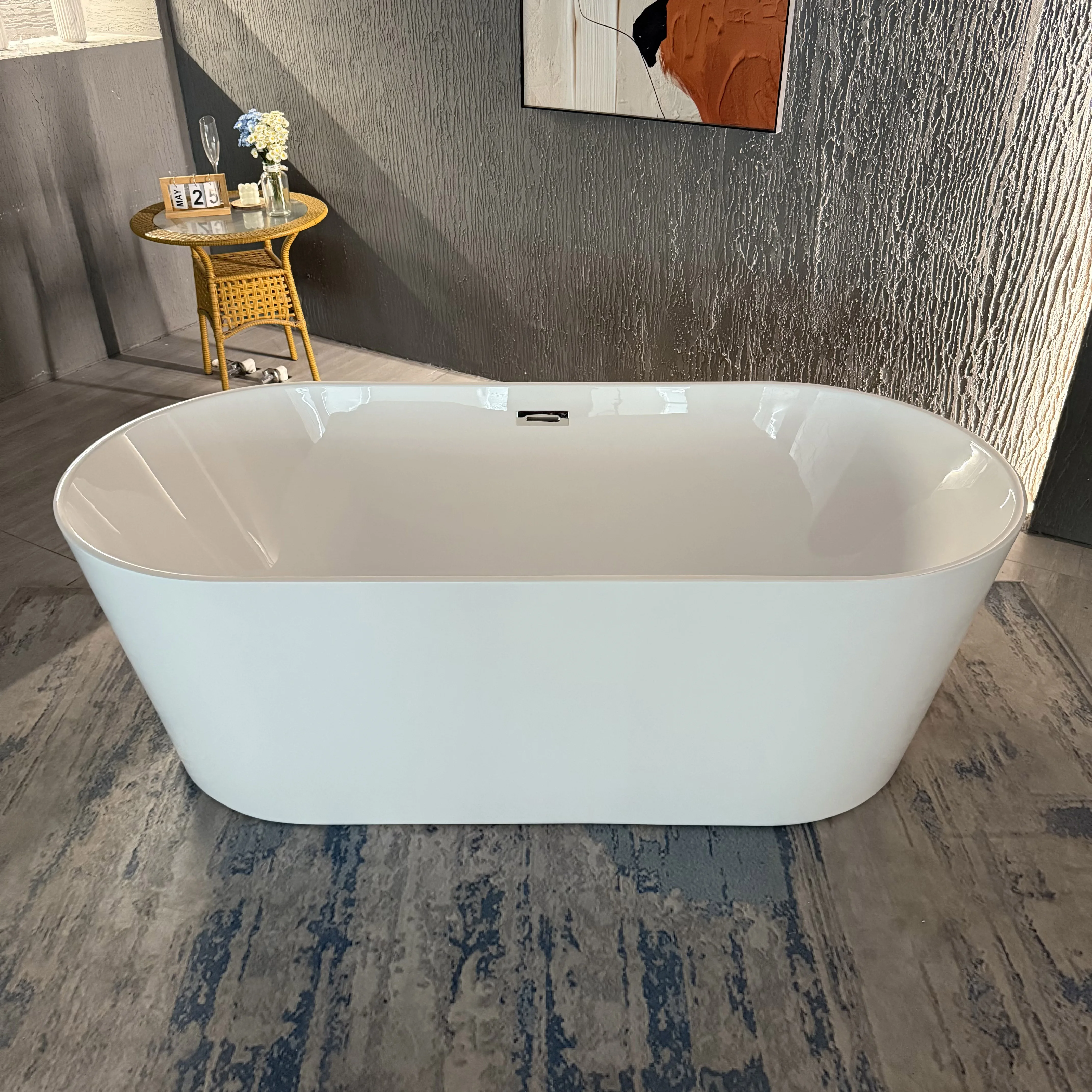 HEIßER VERKAUF Super Sonderangebot Ovale bogenförmige freistehende Acrylbadewanne Hochwertiges Whirlpool-Einweichenbadewanne