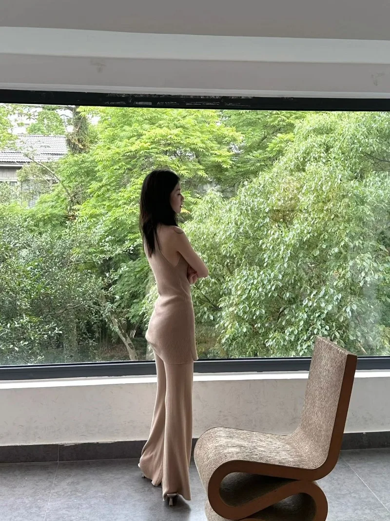 بدلة محبوكة مثيرة نقية للفتيات الجميلات ، بلوزة محبوكة بقصة ضيقة بلا أكمام ، بنطلون متوسع ، طقم من قطعتين ، ملابس نسائية ، موضة صيفية