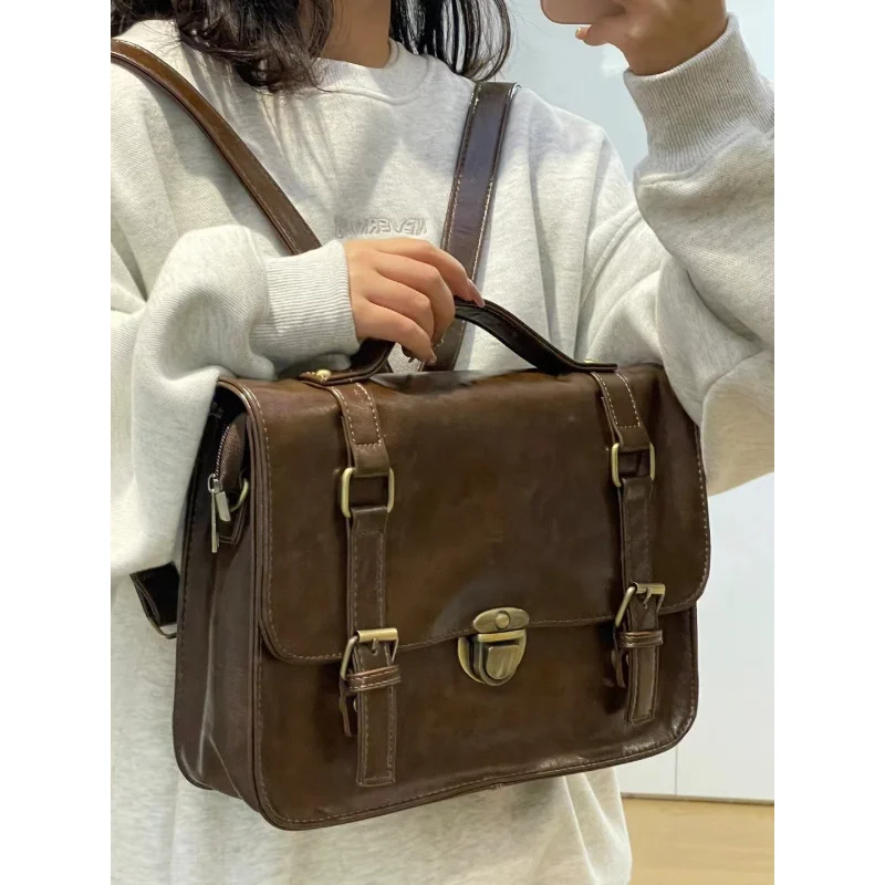 Vintage Female Leather Messenger Bag Women Large Capacity Shoulder Crossbody Bags Student School Bags Fashion Commuter Backpacks