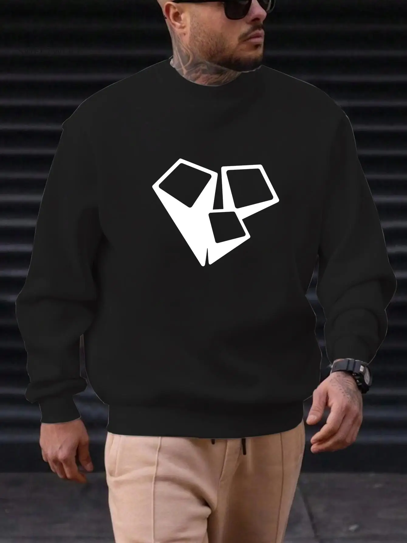 

Men's Casual Crew Neck Sweatshirt with White Geometric Pattern - "i'm A Good Boy" Design, Long Sleeve, Regular Fit, Light Gray