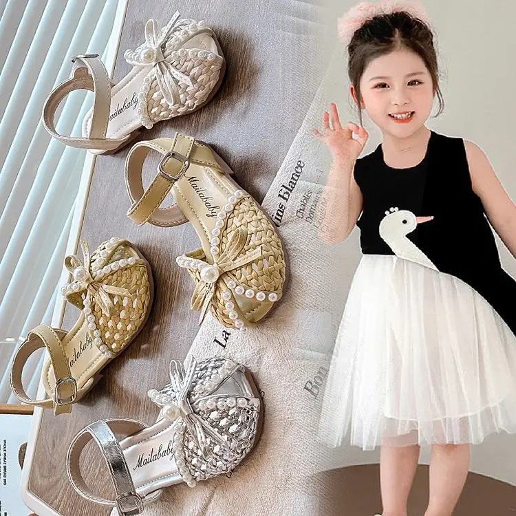 

Summer Girls' Sandals 2025 New Summer Style with Toe Caps for Girls Soft Soles Baby Woven and Hollowed-out Trendy