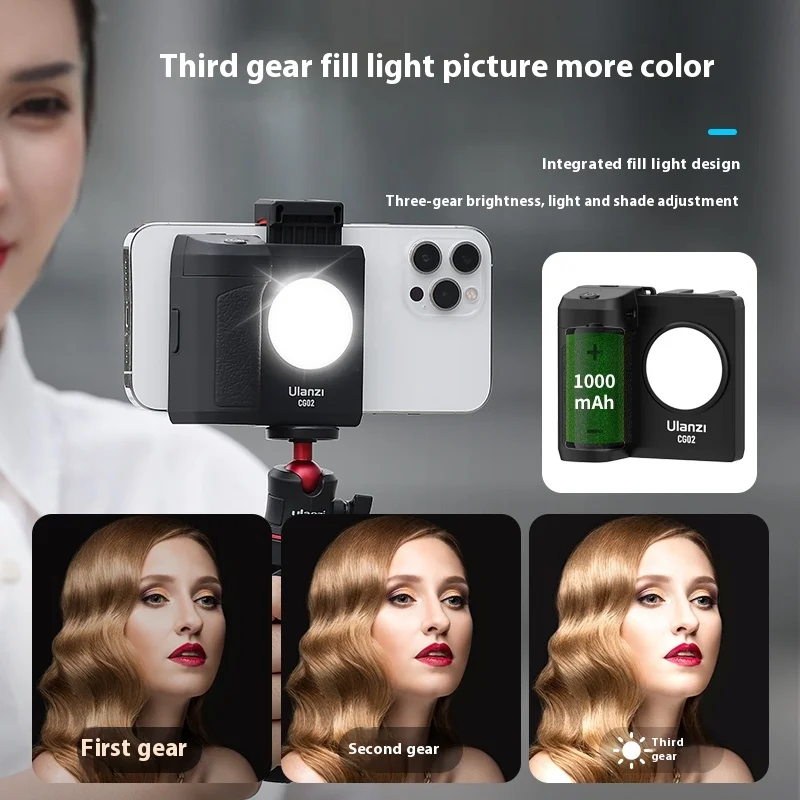 New Ulanzi CG02 Smartphone Selfie Grip Custom Bluetooth Fill Light with CRI 95+ 5500K 15M Remote Zoom & Anti-Shake Stabilizer
