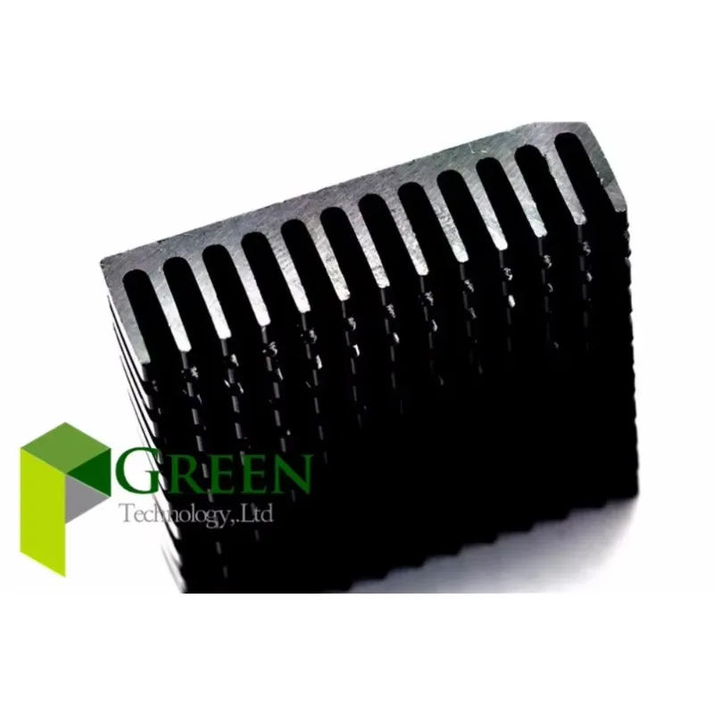pa 20pcs 40mm 4cm  40*40*11MM BLACK Aluminum Heatsink Graphics card Cooling Cooler North and south bridge Heat Sink