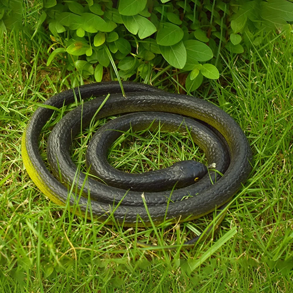 Black 120cm Simulated Snake Toy Snake Model Tricking Soft Rubber Fake Snake Scaring Party Halloween Prank Props Garden Decor