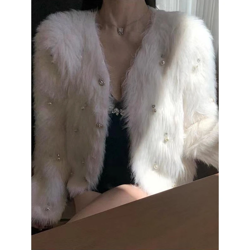 

Женское утепленное пальто-свитер из норкового бархата с бриллиантовой отделкой, осенне-зимнее, модное, с жемчужными пуговицами, длинными рукавами, круглым вырезом...