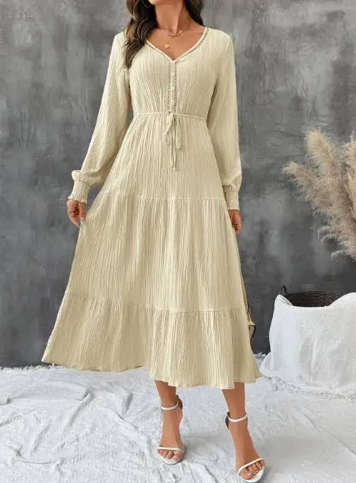 

Autumn Textured Long Sleeved Patchwork Dress for Women, Elegant and Slim Fit, V-Neck Cinched Waist, Lace Up Long Sleeved Dress