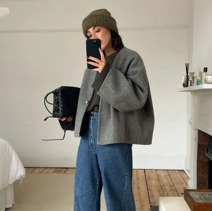 

2025 Autumn/Winter Women's Woolen Coat New Fashionable Small Fragrant Style V-neck Cardigan Women's Single Button Coat