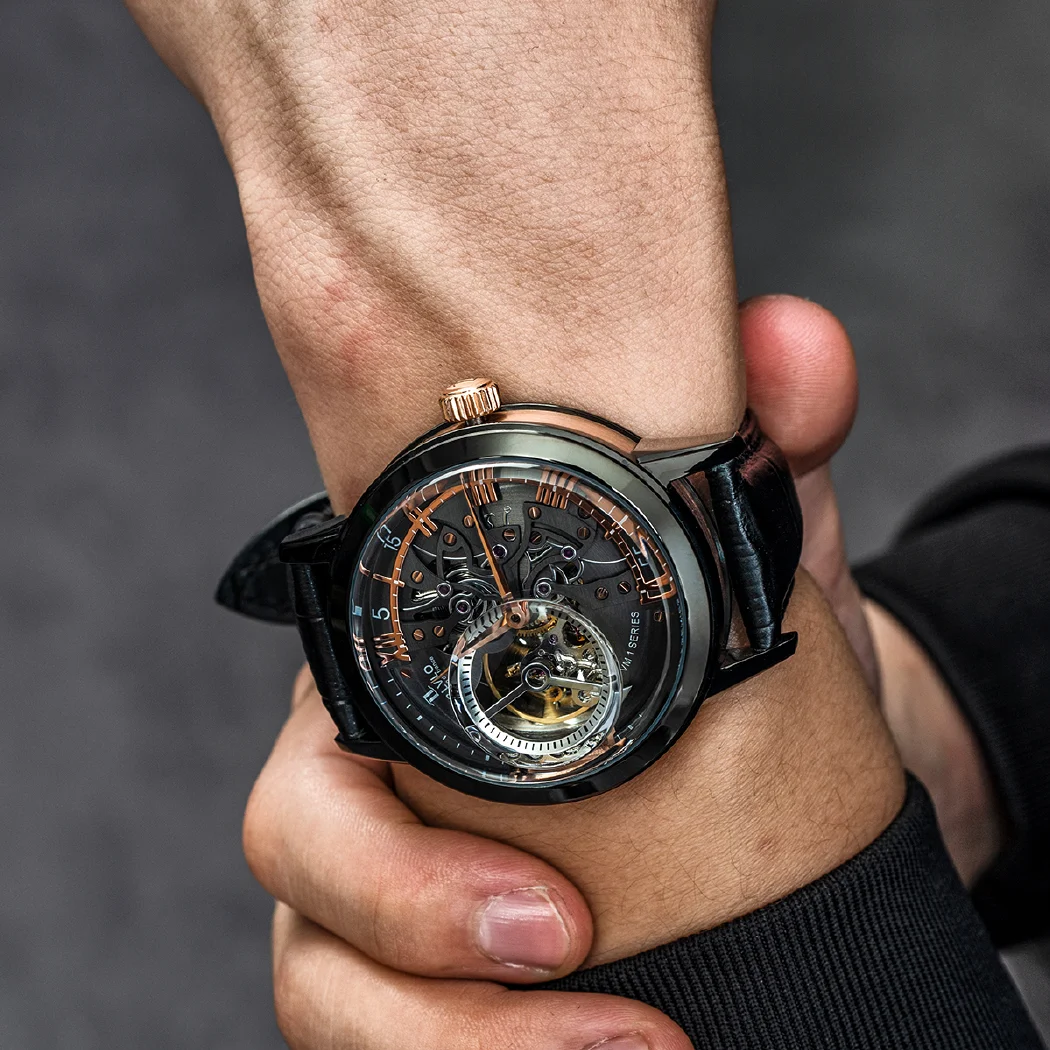 مستطيل الرجعية الرجال عادية الهيكل العظمي ساعة أوتوماتيكية الميكانيكية جلد العجل حزام المعدنية كريستال زجاج مقاوم للماء مرآة ساعة حمراء VM