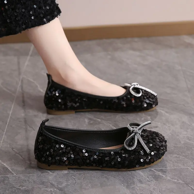 Korean Style Spring Autumn Women's Sequins Flat Shoes 2026 New  Girls Bling Single Shoes Female Soft Bottom Casual Shoes 36-42