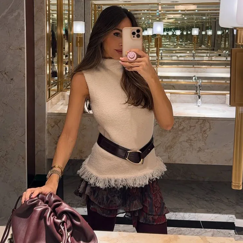 

Новинка 2025, женский белый вязаный жилет, уличная модная футболка без рукавов с кисточками, женские элегантные облегающие топы на бретелях с высоким воротником