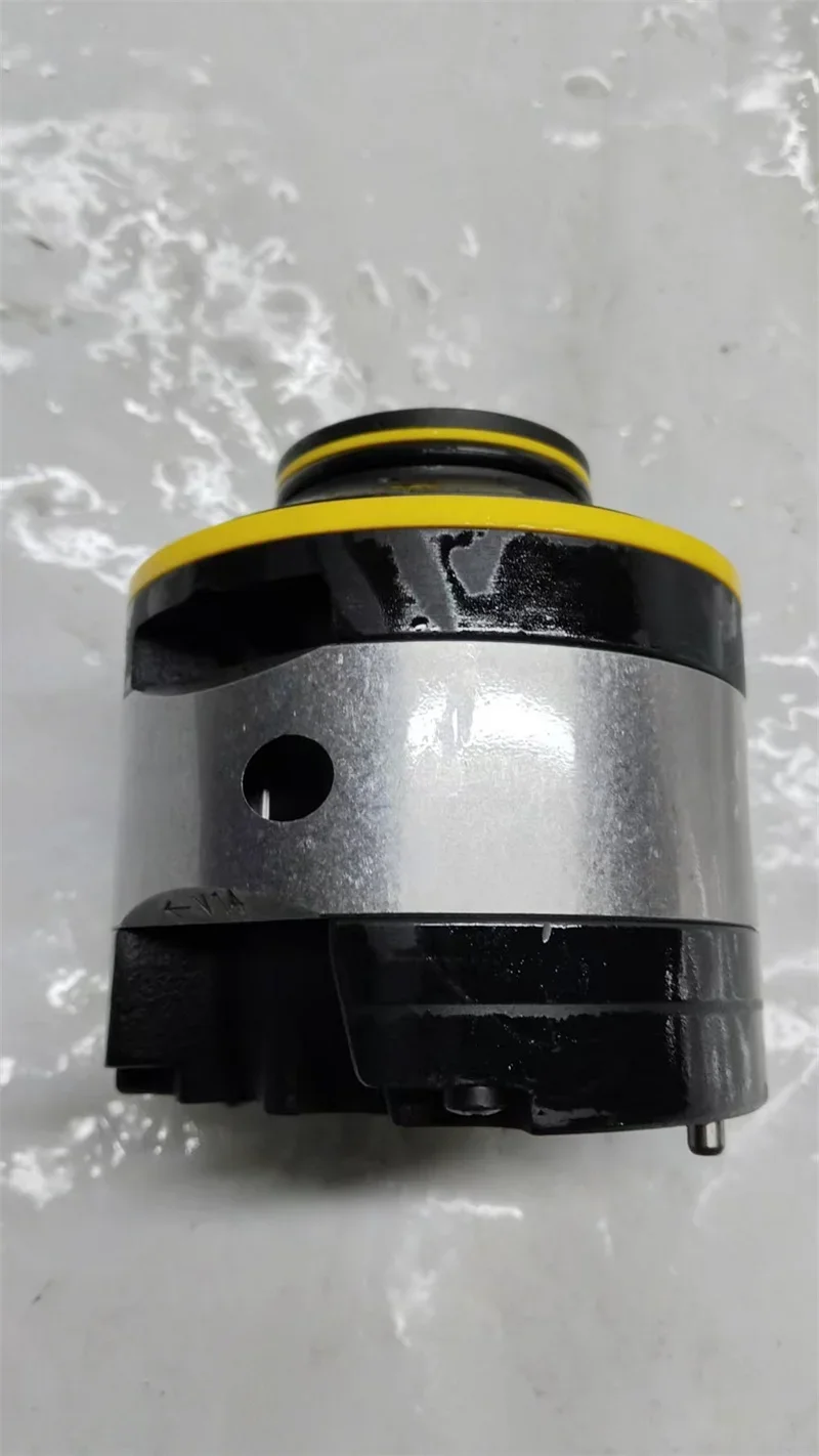 مضخة ريشة هيدروليكية T6ED T6CC T6DC T6E T6C T6D T6EE T6CCM T6DCM T6ECM T6EDM T7EE M72 لمضخة ريشة مزدوجة