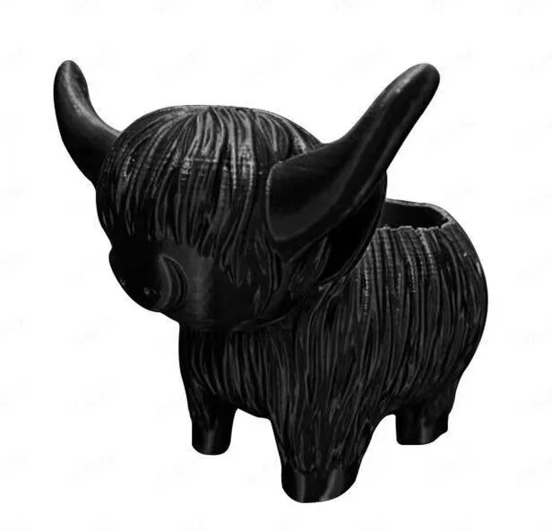 Highland Cow Resin Figurine - Cute Home & Garden Decor, Plant Pot Ornament, Unique Gift Idea