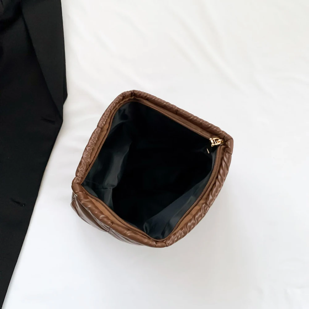 Neceser para mujer, bolsa de almacenaje para maquillaje acolchada, bolsa organizadora de maquillaje de gran capacidad, bolsa de cosméticos de viaje de Color sólido