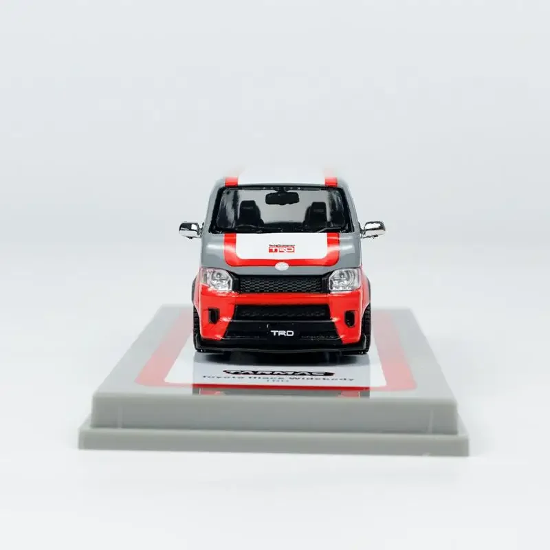 Tarmac nous-mêmes 1/64 Toyota Hiace Widebody TRD Alliage Jouet, Véhicule à moteur, Modèle en métal moulé sous pression, Cadeaux