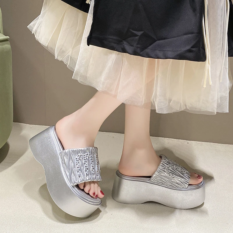 8CM Thick Bottom Bling Slippers Women Summer New 2024 Chunky Platform Sandals Woman Flip Flops Wedges High Heels Sandalias Mujer