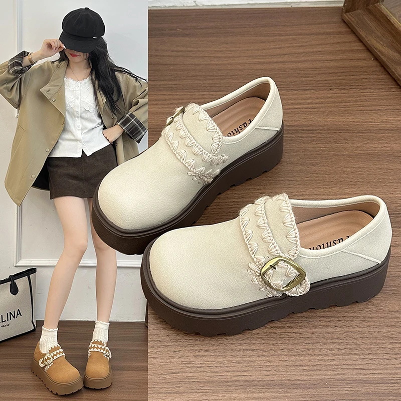 

Beige Platform Thick-Soled Casual Shoes for Women 2026 New Furry Cotton Shoes