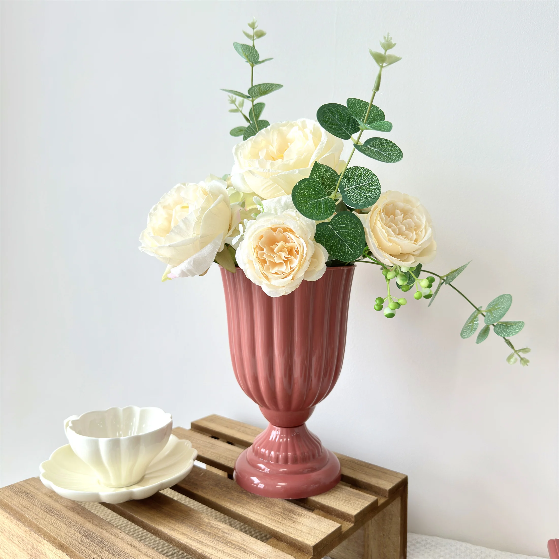 Thumbnail 4 - #18 Decorative Flower Vases Price Drop Alerts