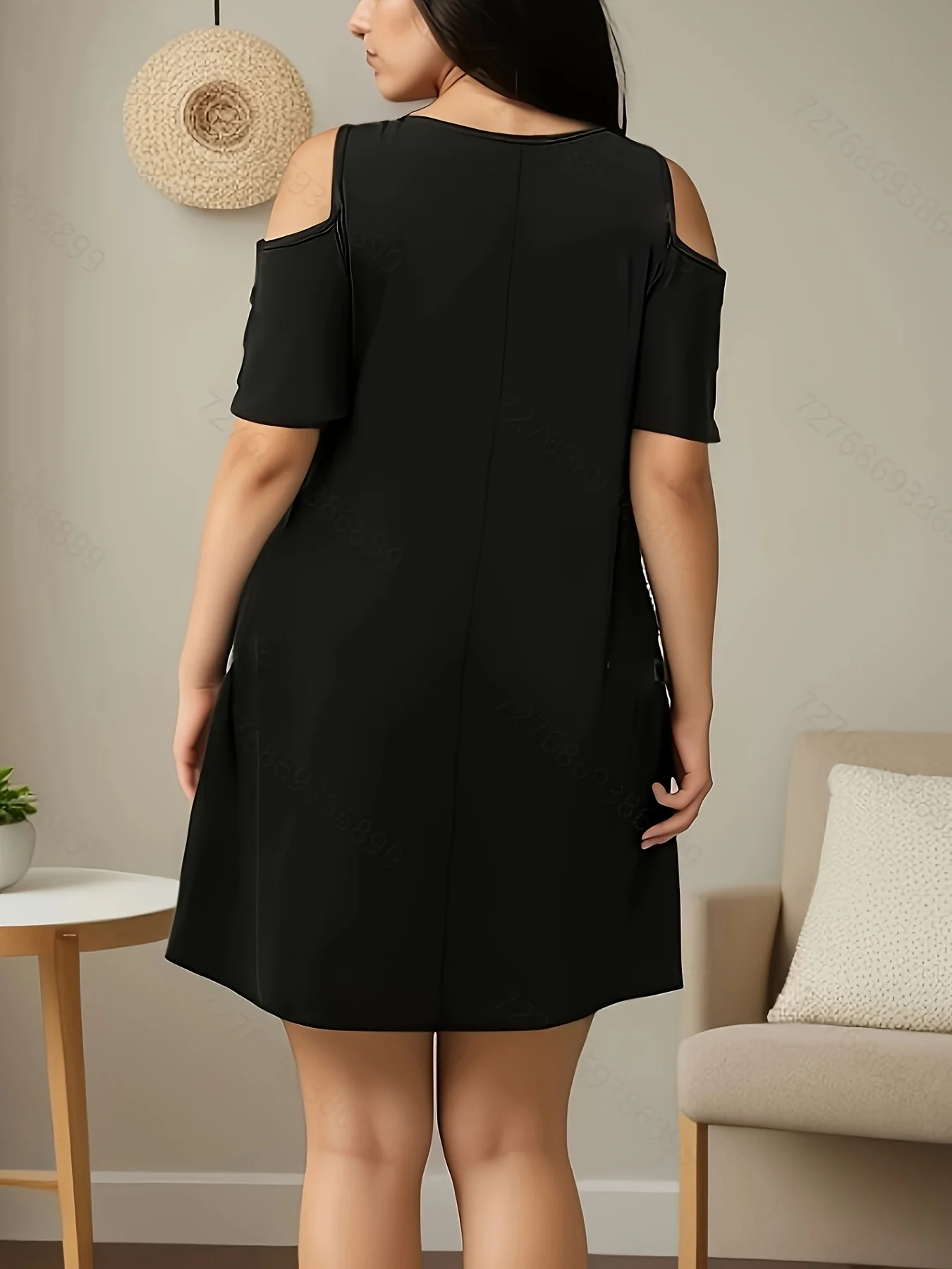 Plus Size Solid Cold Shoulder Dress, elegancka sukienka z krótkim rękawem i okrągłym dekoltem na wiosnę i lato, odzież damska w dużych rozmiarach