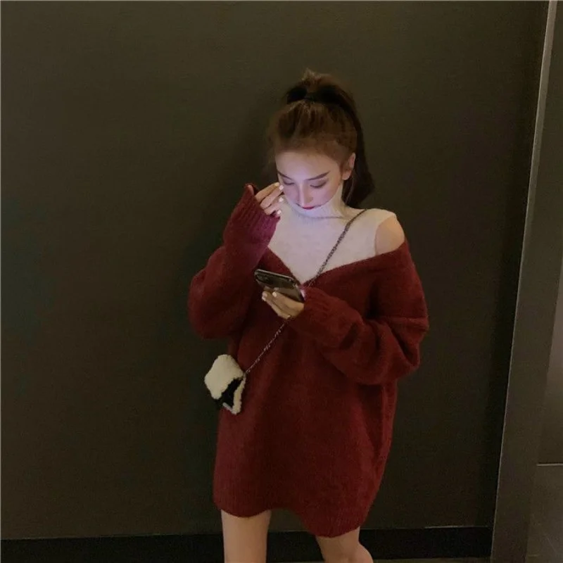 Autumn and Winter Korean Version Sexy Off Shoulder Fake Two Piece Top High Neck Medium Long Sleeve Sweater for Women