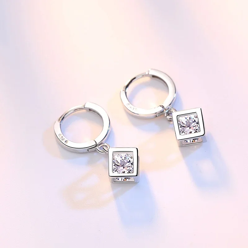 New Fashion Shiny Hoop Earrings Tiny Hoops With Square Pendants Zirconia Simple Style Dangle Earring Piercing Jewelry Gifts