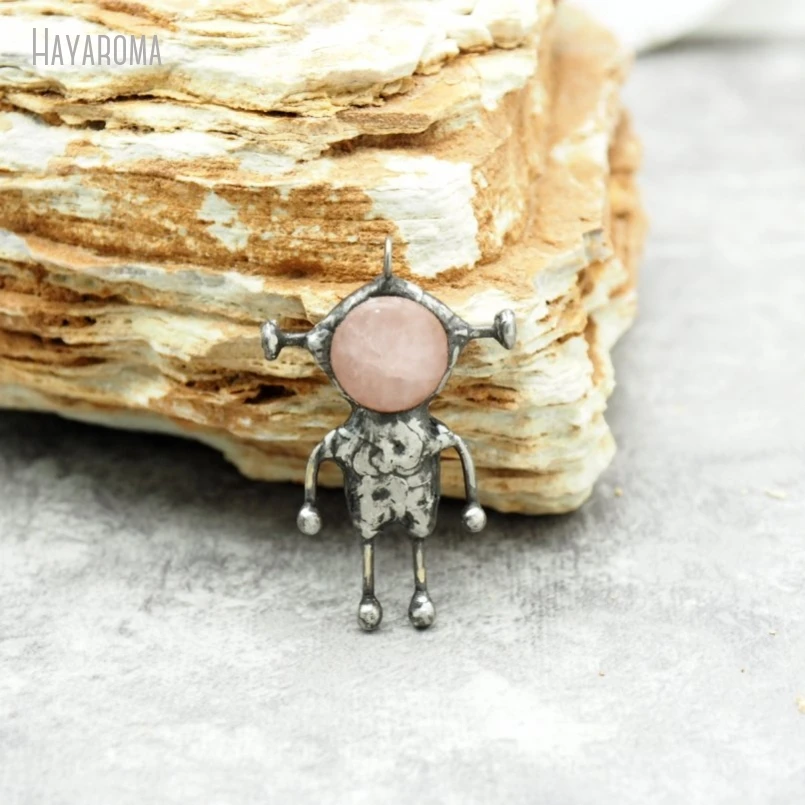 10Pcs Wholesale Antique Silver Color Tin Rose Quartzs Crystal Vintage Style Handmade Jewelry Soldered Spaceman Pendant PM41995