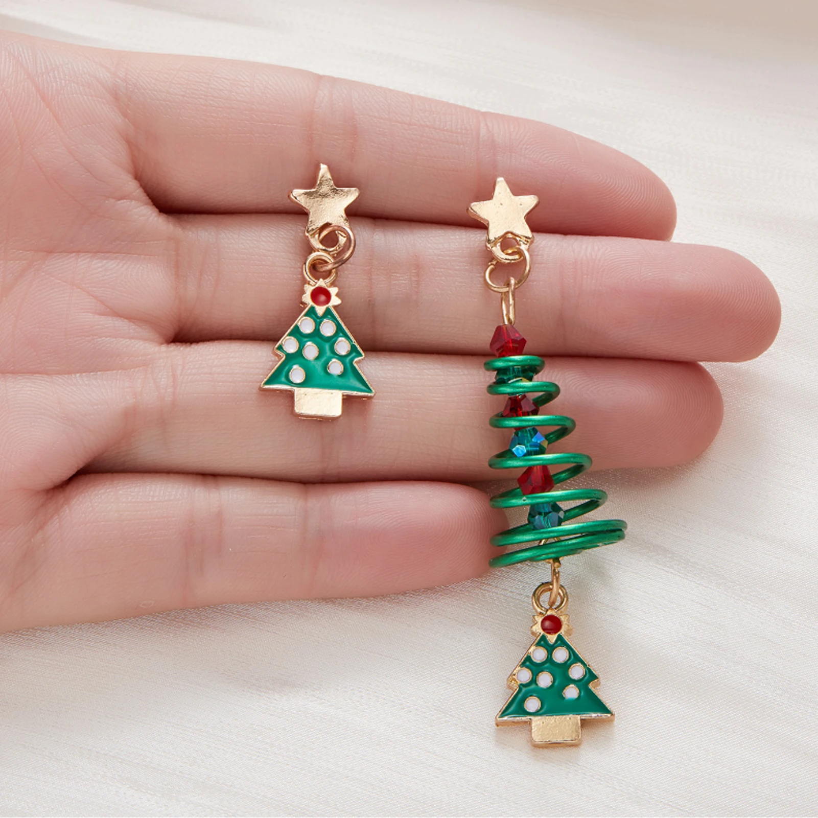 Lovely Christmas Dangling Earrings Festival Style Non-fading Snowman Jewelry for Birthday Stage Party Show Dress