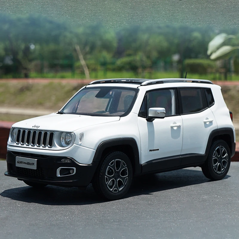 1:18 Scale Diecast Alloy Jeep Renegade Off-road Vehicle SUV Cars Toys Cars Model Classics Adult Souvenir Gifts Static Display