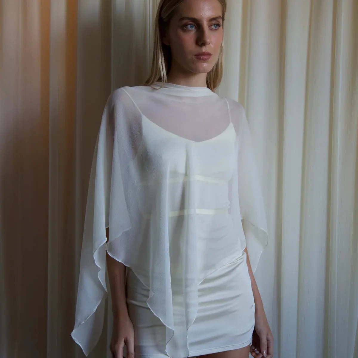 2026 New Spring Women's Chiffon Thin Single Layer Pullover Asymmetric Shawl Casual Fashion Outerwear