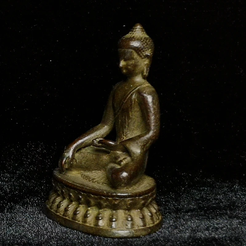 YIZHU CULTUER ART Size 5.2 × 4 cm Chinese Bronze Carving Buddhism Sakyamuni Buddha Statue Collection