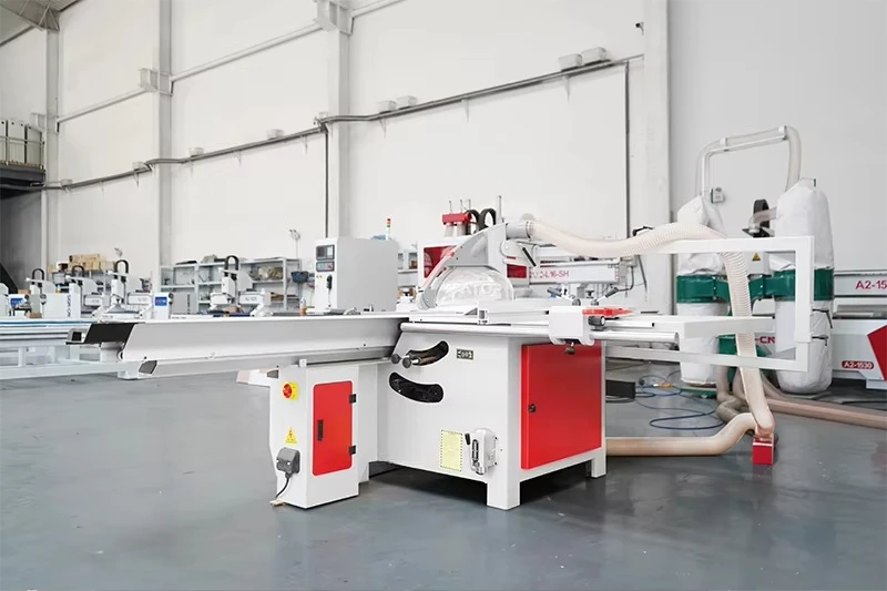 China Woodworking Equipment Factory Automatic Sliding Table Saw 90/45 Cutting Wood Saw Machines