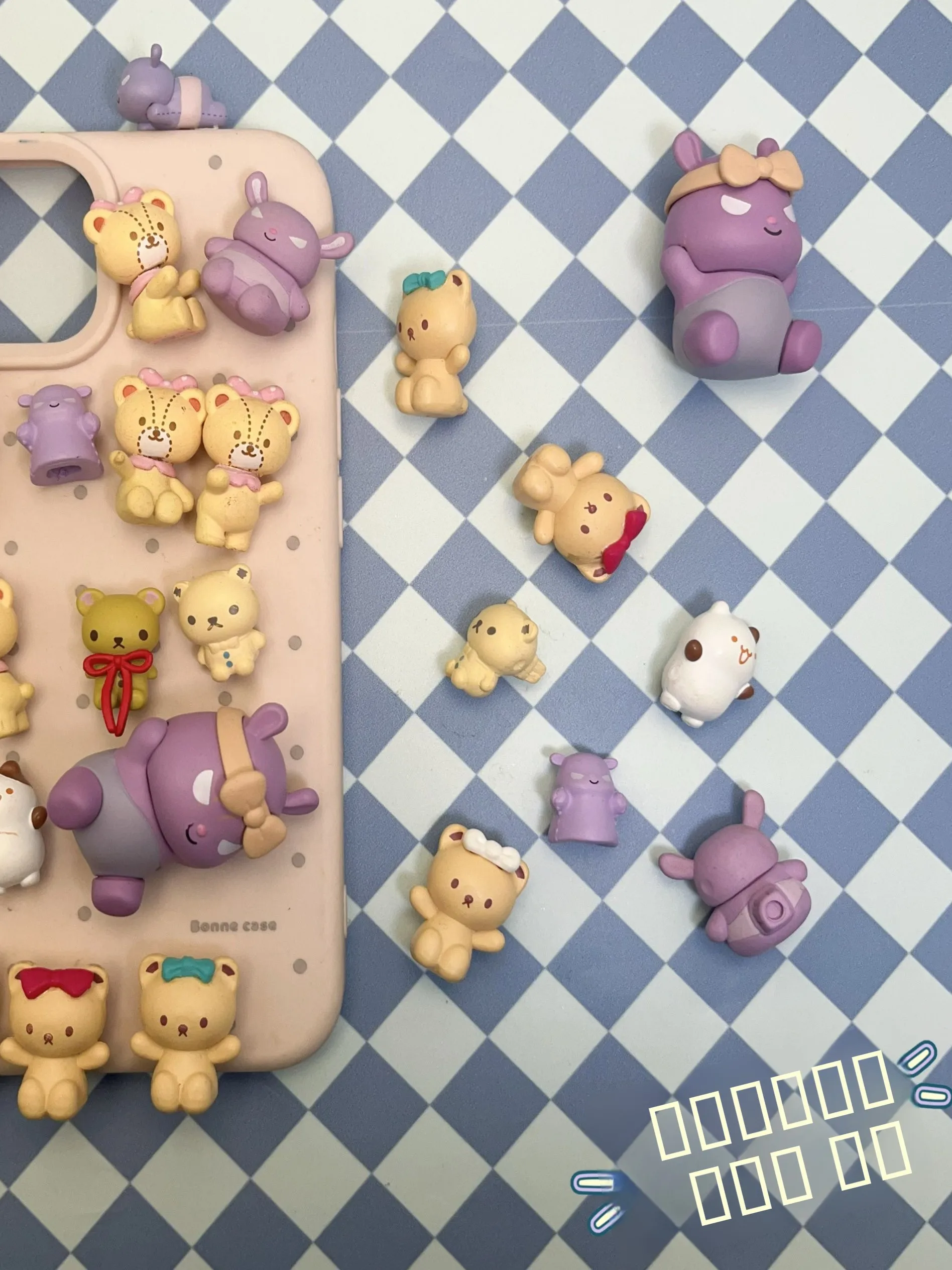 colecao-de-capas-de-telefone-cute-little-panda-baku-figurinha-de-patinho-amarelo-diy-decoracao-de-mesa-em-material-pvc-em-e