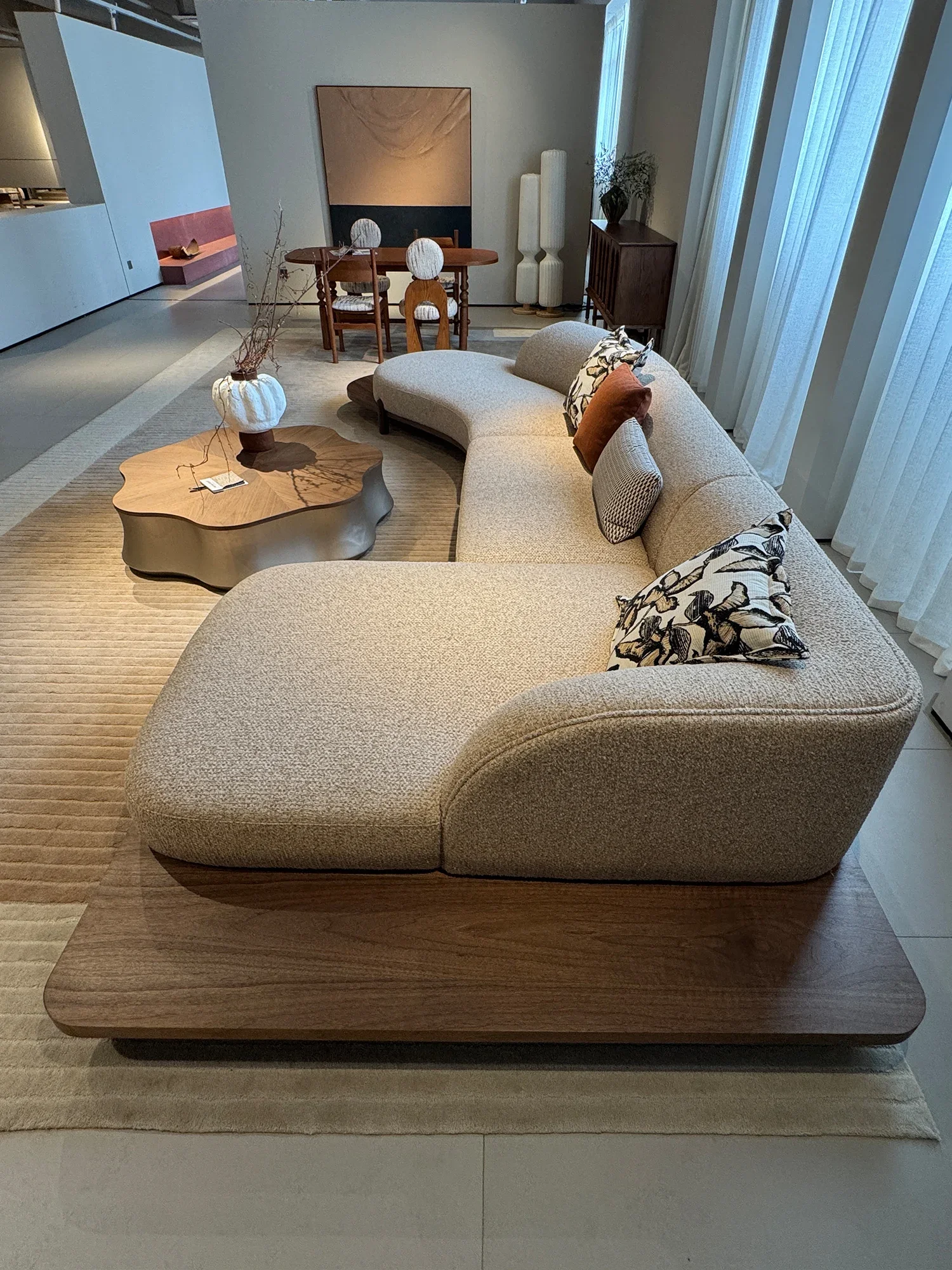 Beige Boucle Curved Sectional Sofa S Shaped Wooden Plinth Base Pillow Backrest Chaise For Living Room Villa Bedroom Home Decor
