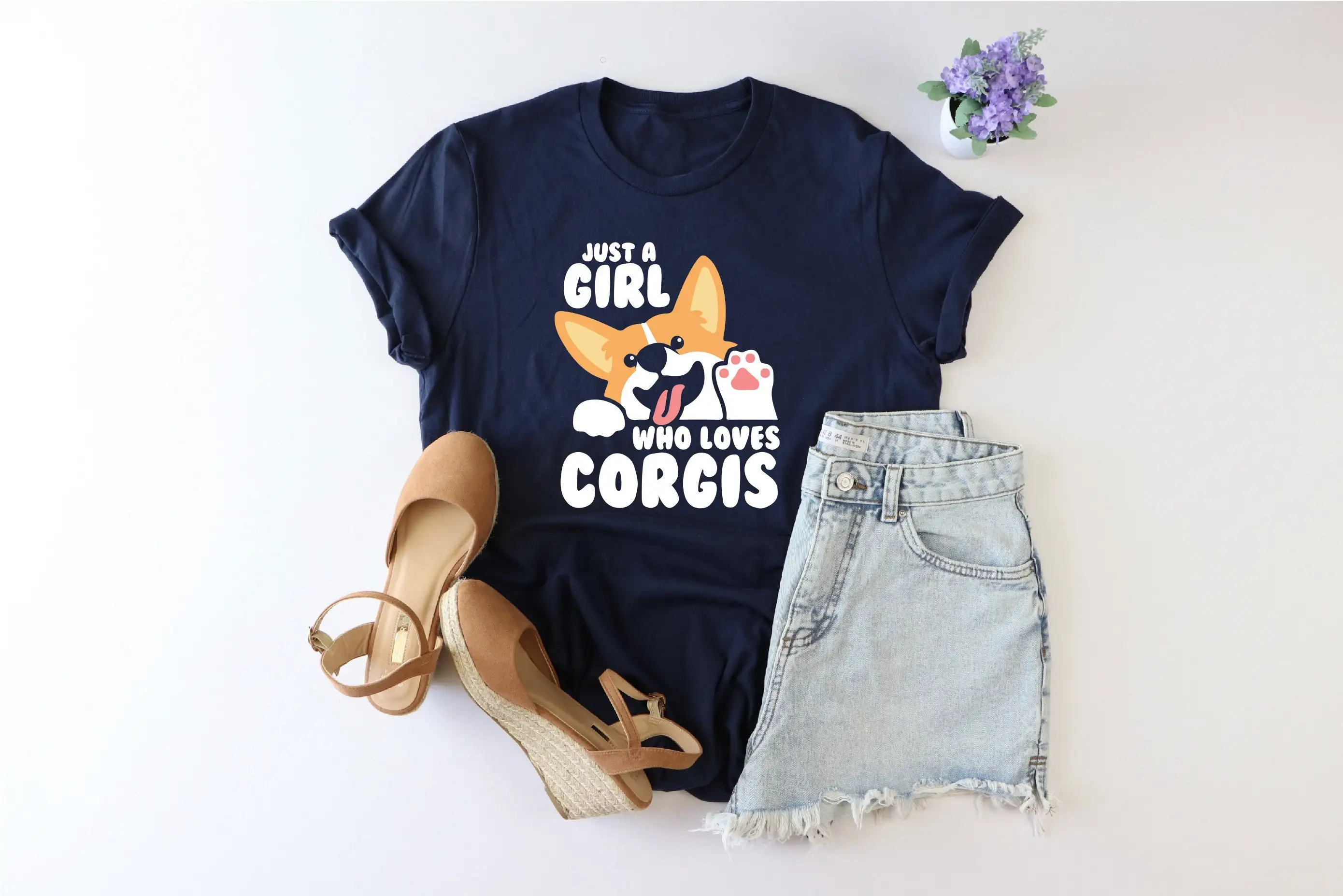 Just A Girl Who Loves Corgis T Shirt Pemboke Welsh Corgi Kawaii Mom Dog Owner