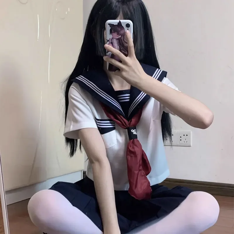 Uniforme scolastica coreana Abito da marinaio bianco Gonna a pieghe blu scuro Camicetta da marinaio Uniforme giapponese Jk della scuola superiore Seifuku Studente cosplay
