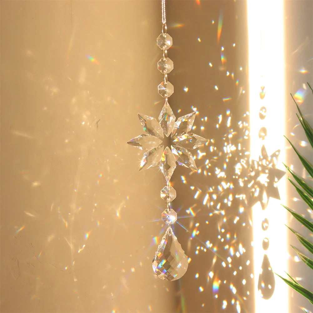 Snowflake Rainbow Maker Crystal Sun Catcher Prism Hanging Window Crystal Light Catcher Jewelry Wind Chimes Home Christmas Decor