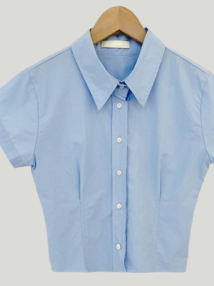 قميص أبيض نسائي صيفي بنمط ريترو وياقة قصيرة وخصر مربوط قميص أزرق منعش لا يقهر ذو ملمس راقي