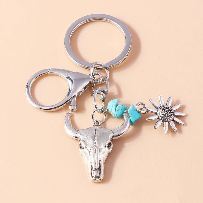 Cartoon Bull Head Keychains Alloy Flower Pendant Keyrings for Car Key Women Men Handbag Key Chains DIY Jewelry Accessories
