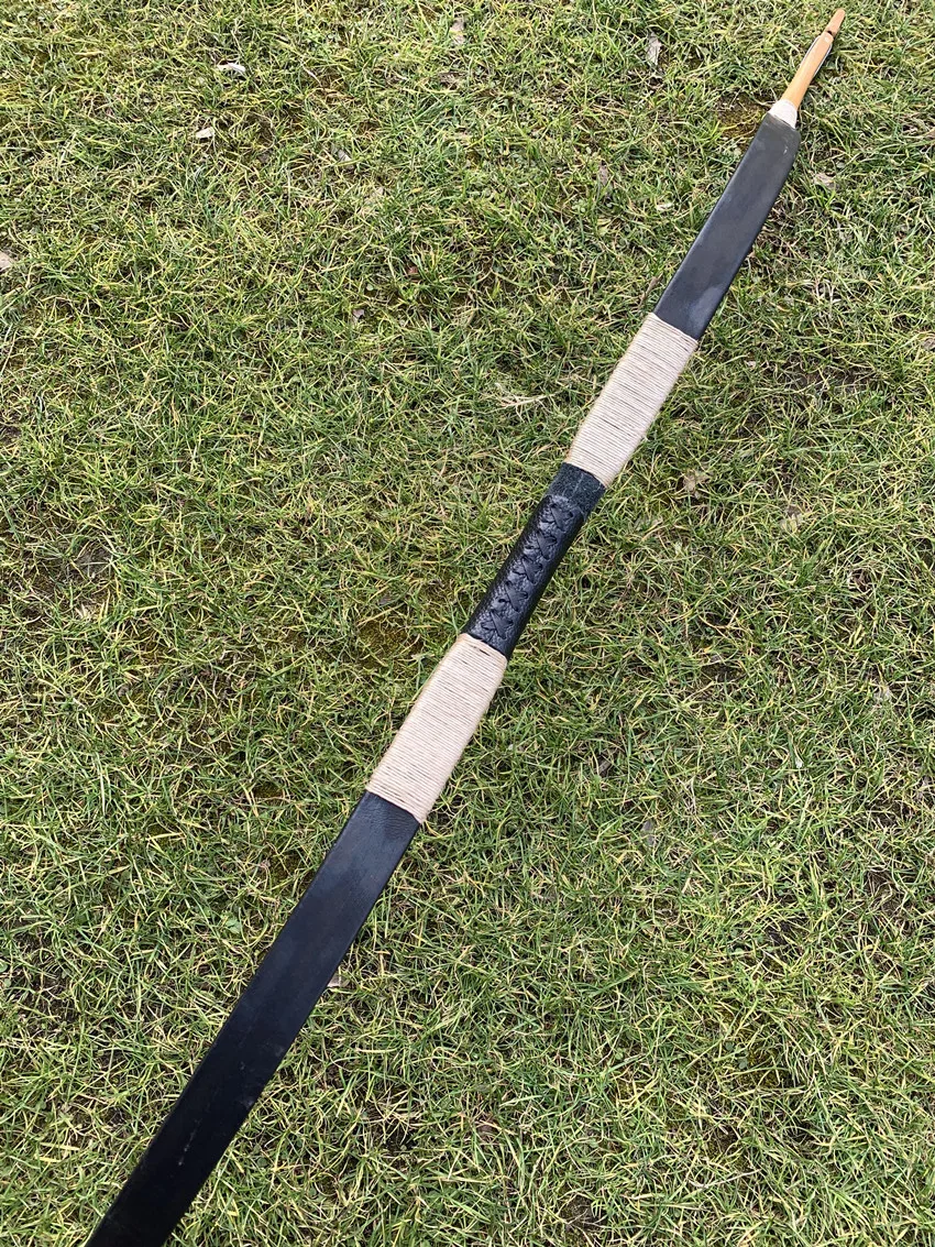Longbow traditionnel en bois fait à la main, pratique du tir à l\'arc et de la chasse, courbé, artériel, 20-60