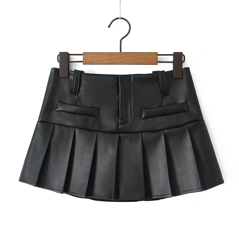 YENKYE Cool Girl Y2K Pleated PU Skirt Women Sexy Low Waist With Shorts Lining Summer Leather Mini Skirt Black saia