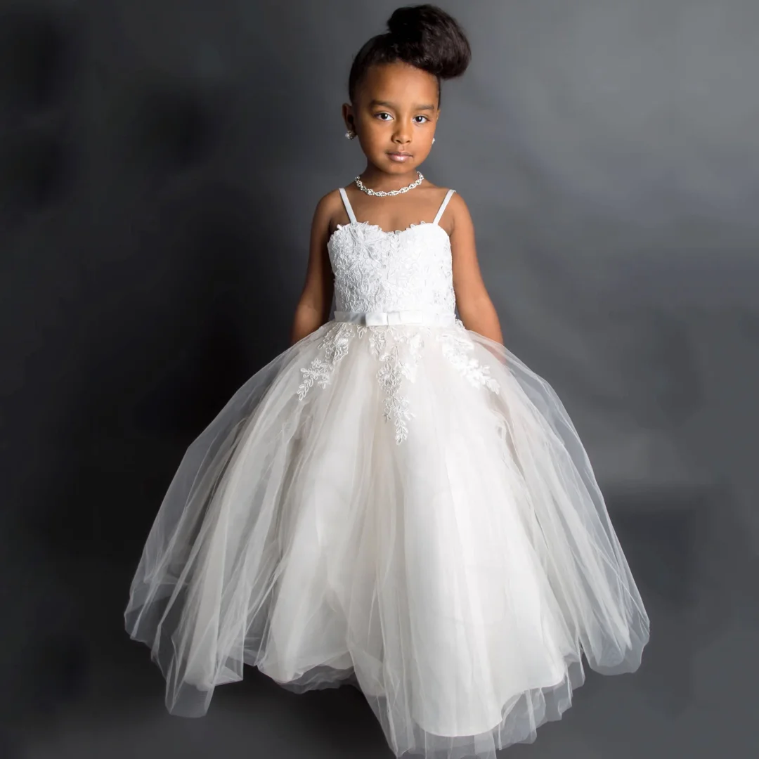 

Customized Flower Girl Dress White Tulle Floral Appliques Sleeveless For Wedding Birthday Party Banquet Holy Communion Gown