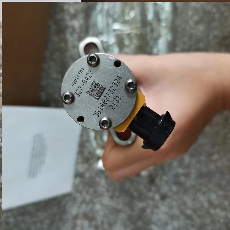 لحاقن وقود محرك كاتربيلر C7 3879427 387-9427 لحفارة كاتربيلر جرادر 140M 160K 140K 120K E325D 325D #4