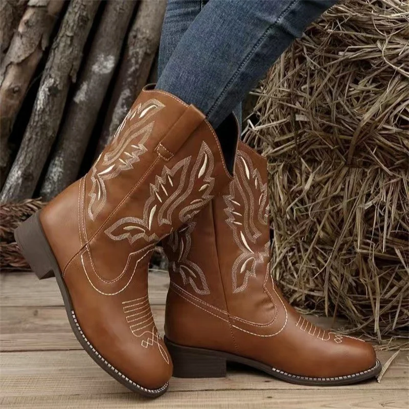 Autumn/Winter 2024  Western Cowboy Boots All-in-one Adult Women\'s Boots Embroidered Sleeve Rider Motorcycle Boots Mid-calf Boots