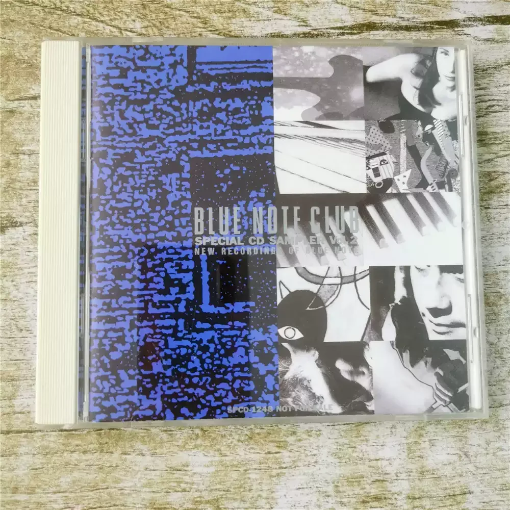 

CD BLUE ПРИМЕЧАНИЕ CLUB СПЕЦИАЛЬНЫЙ CD SAMPLER VOL 2. Приносит вместе. Работает джазовых мастеров от разных периодов.