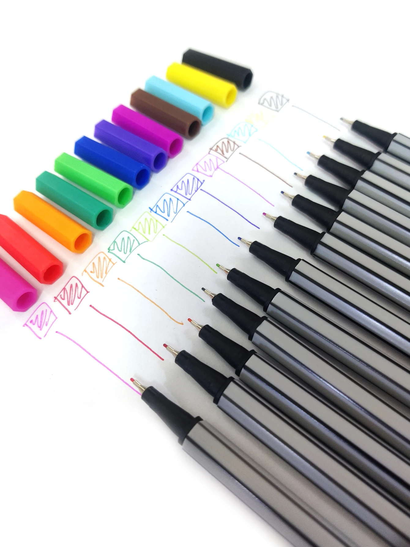 12 Color Fineliner Needle Color Drawing Pen Marker Pen 0.4mm Sketch Hand Drawn Marker Micro Tip Marker Art Stationery Supplies