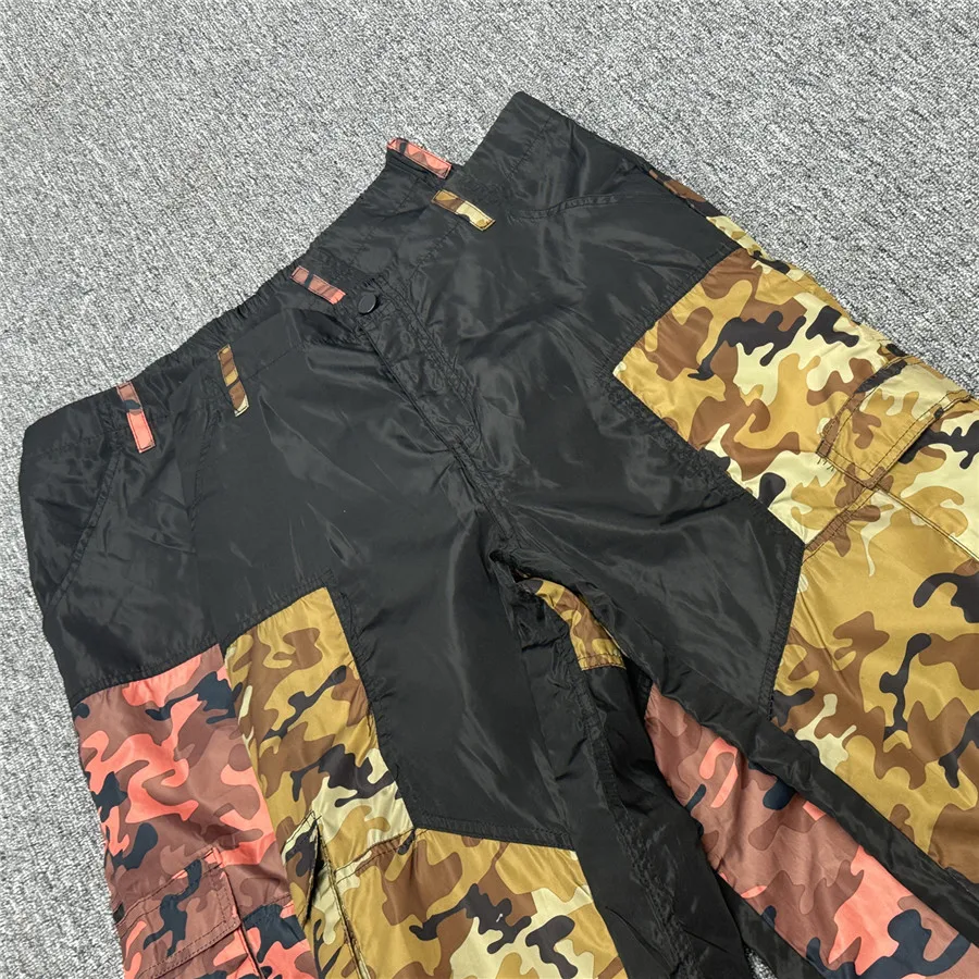 Ao ar livre qui seco fino calças casuais vários kets à prova de vento algemado solto ajuste camuflagem padrão outono temporada roupas masculinas