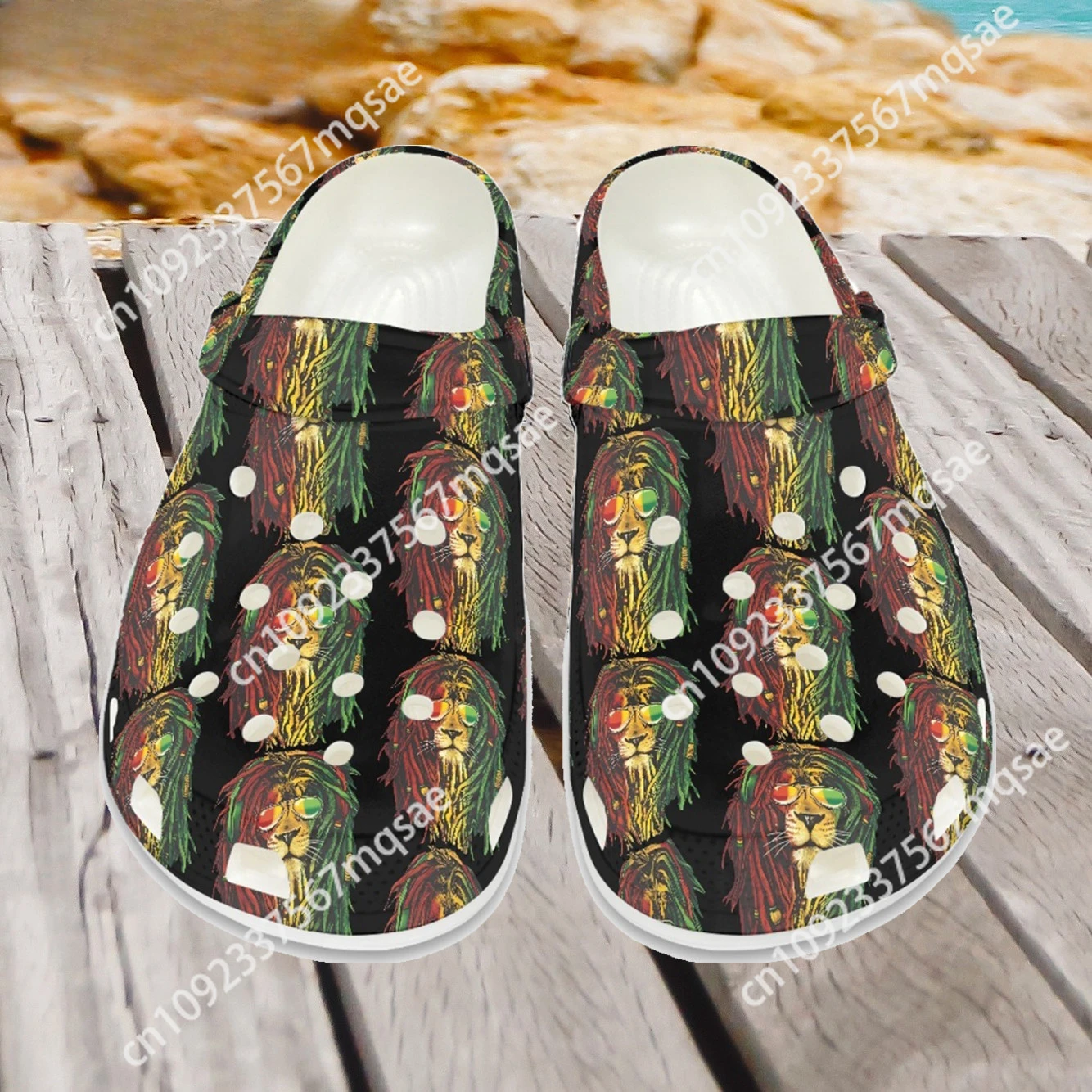 Custom Retro Resta Jamacia Design Lion Print Unisex Soft Clogs Non-Slip Slippers Comfortable Beach Hole Shoe Casual Loafers