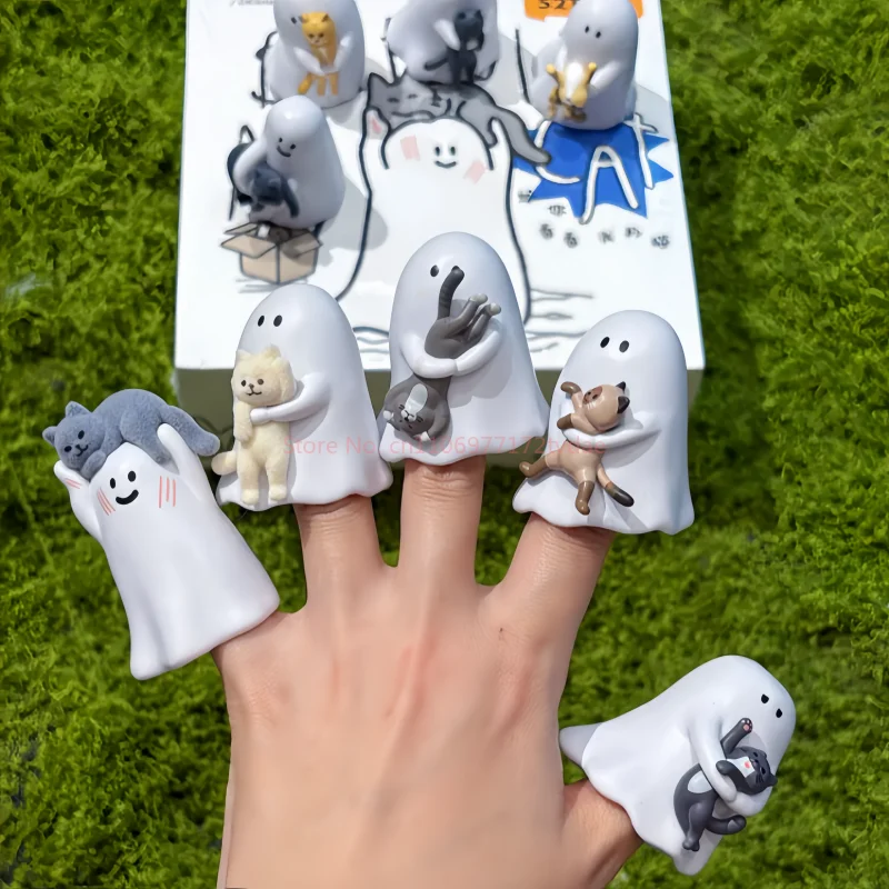 

Genuine 52toys Ghody Behold My Cat Blind Box Figures Tiny Blue Furbal Lucky Little Whiht Trendy Toys Collectible Decoration Gift