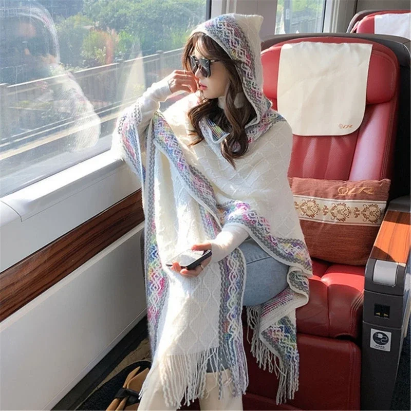 Elegant Capes Shawl with Fringes Outdoor Indoor Thin Poncho Capes for Women Vacation Poncho Shawl Bohemias Hooded Shawl