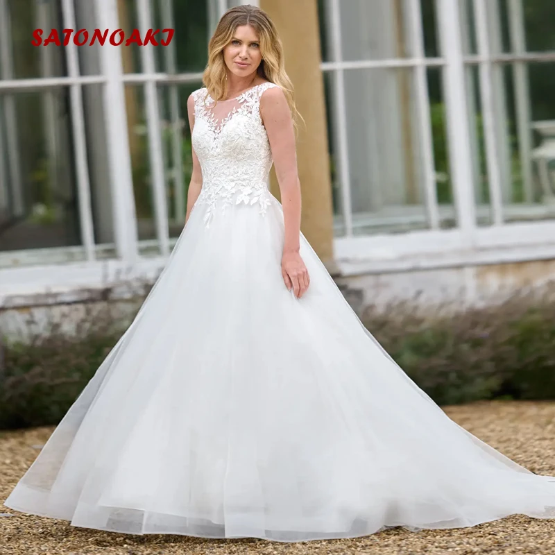 

Customized Elegant Boho O-Neck Lace Wedding Dress for Women Backless Sweep Train Appliques Simple Bride Gown Vestidos De Novia